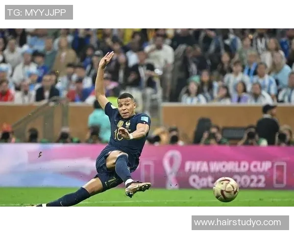 姆巴佩伤情仍未明朗 复出时间未定让球迷焦急 姆巴佩伤情仍未明朗 复出时间未定让球迷焦急